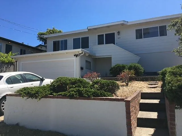 625 Archer St photo 1