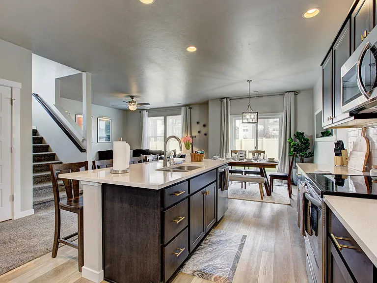 254 S Riggs Spring Ave — Photo 20
