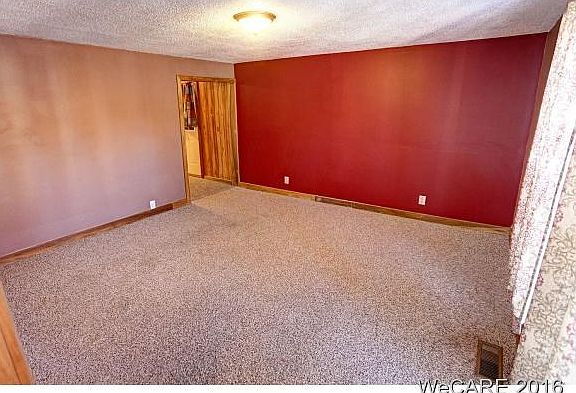 5th image of 621 Saint Clair Ave