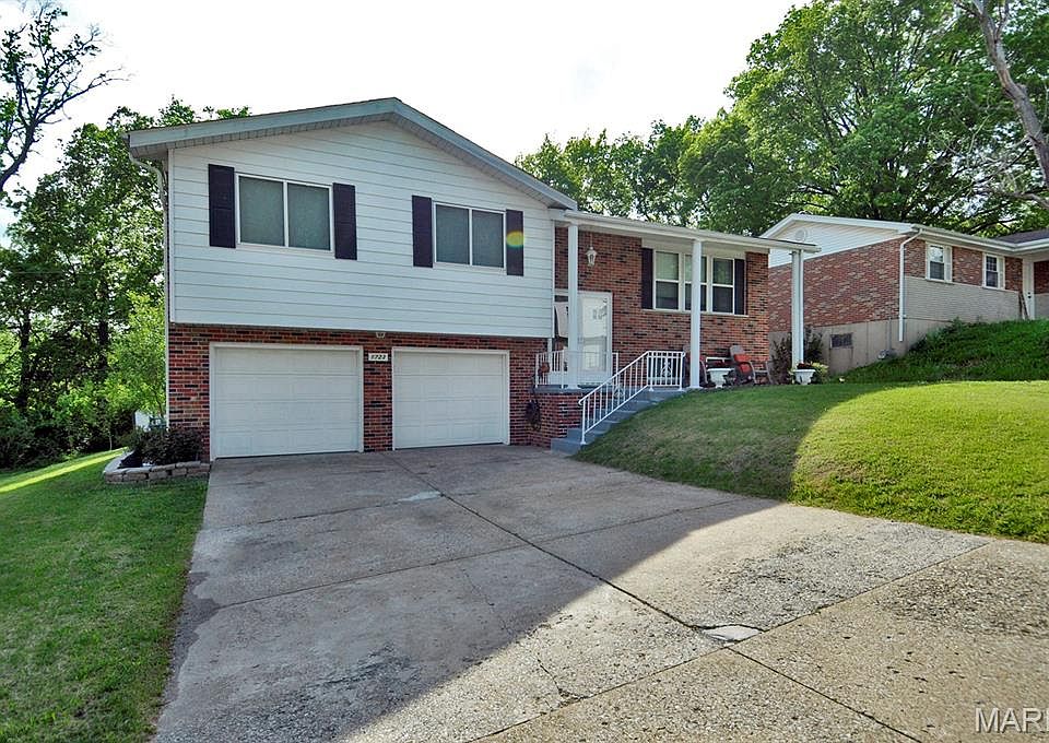 1723 Melody Ln, Arnold, MO 63010 | Zillow