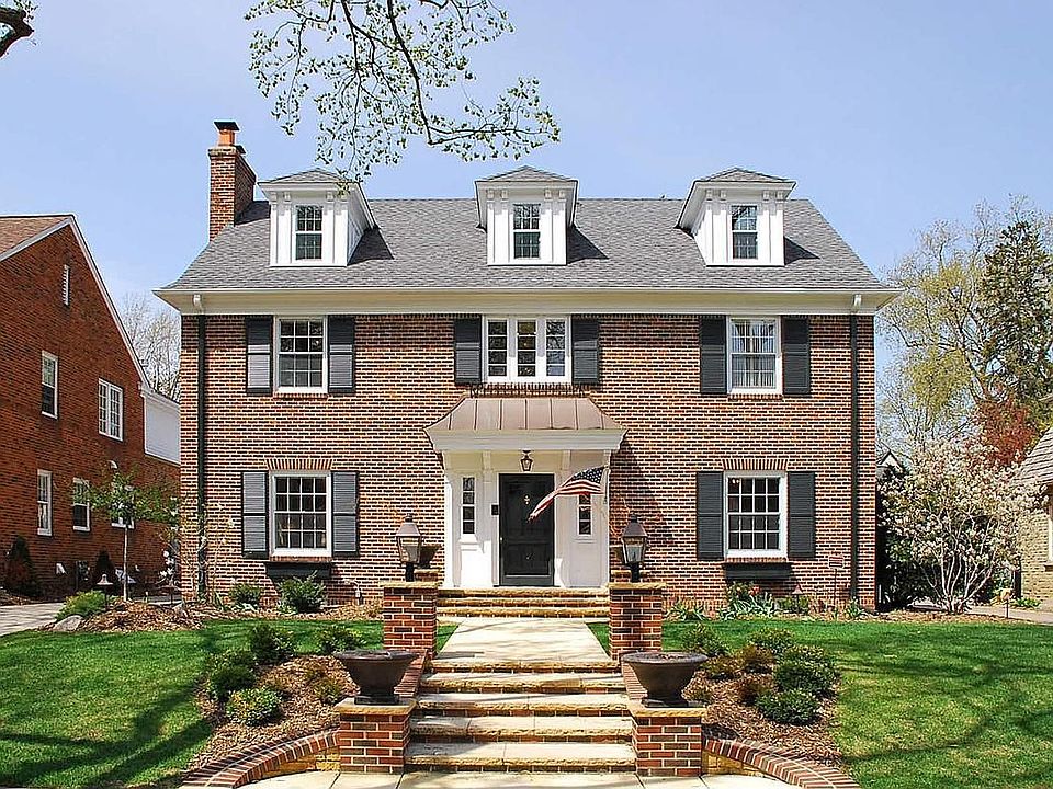 Stunning Red Brick Georgian 2+ Story-In Historic Country Club Area of Edina