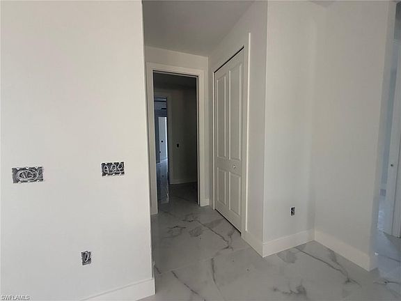 5th image of 3628 10TH AVE NE