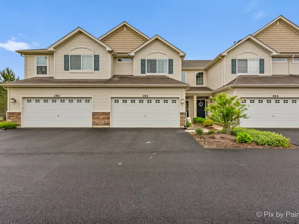 392 S Jade Ln, Round Lake, IL 60073