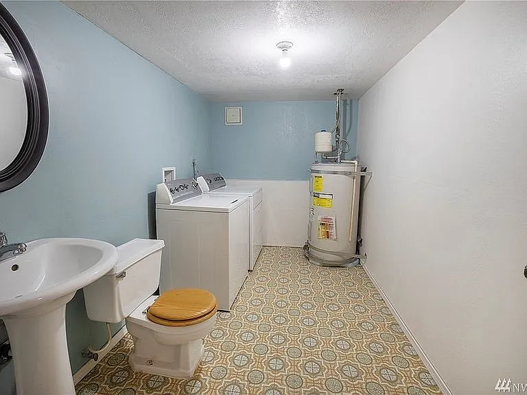 17050 Finley Rd NE — Photo 22