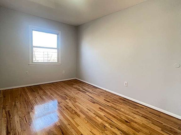 3rd image of 1250 E 72nd St Floor 2