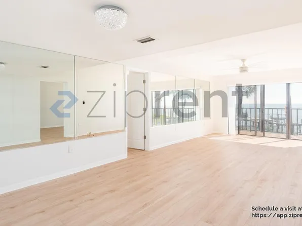 7500 Sunshine Skyway Ln S APT 106, Saint Petersburg, FL 33711