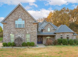 4078 Oak Pointe Dr, Pleasant View, TN 37146