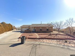 628 Emerald Dr NE, Rio Rancho, NM 87124