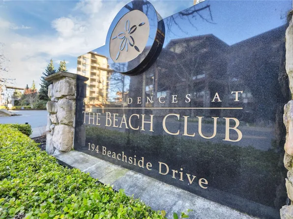 194 Beachside Dr #103, Parksville, BC V9P 0B1