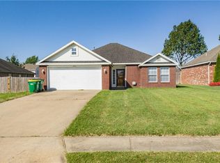 2654 Appleglen, Springdale, AR 72764