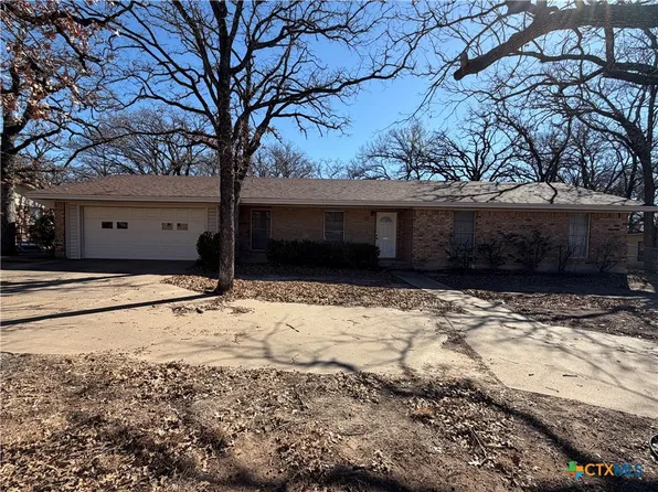 106 Liberty St, Gatesville, TX 76528