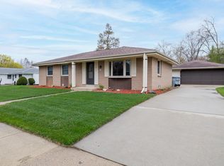 8930 W Dogwood St, Milwaukee, WI 53224