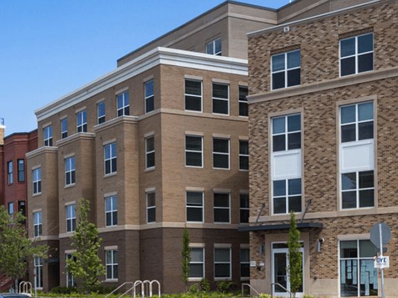 2nd image of 1001 Spring Rd NW #D462a6fa7