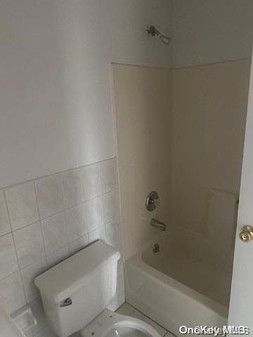 1st image of 102 Jericho Tpke APT 3C