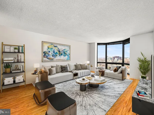 2020 Walnut St APT 28J, Philadelphia, PA 19103