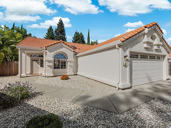 5th image of 337 Sun Valley Way