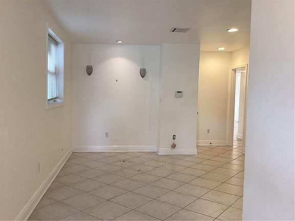 5th image of 6962 General Haig St