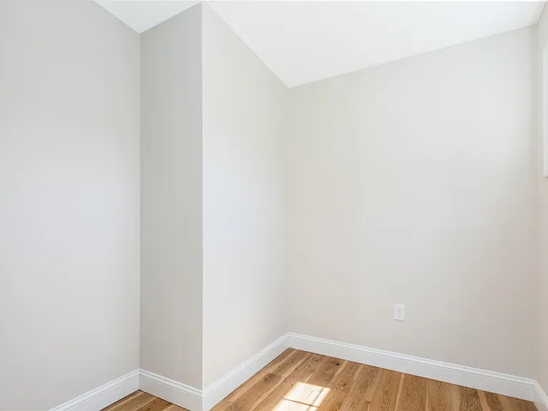 2 Cole Ln — Photo 35