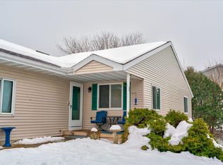 711 Kensington Sq, Stoughton, WI 53589