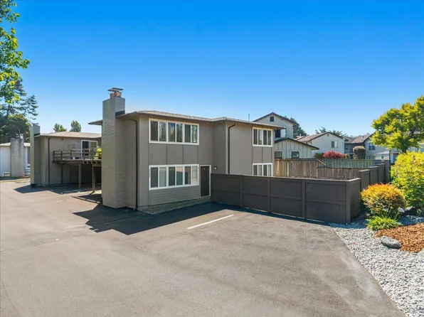 4564 Valley West Blvd, Arcata, CA 95521