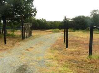 588A Salt Creek Rd, Springtown, TX 76082
