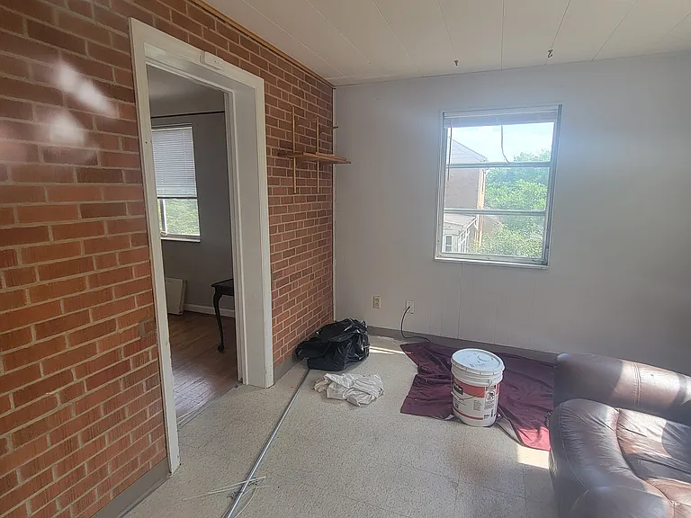 2875 Lafeuille Ave #1 — Photo 7