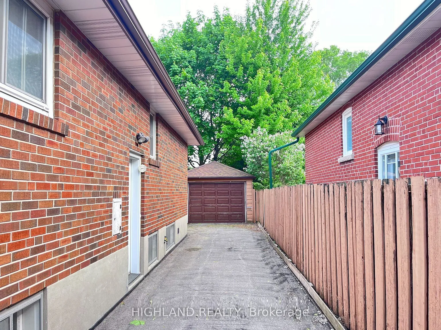 2 bed, $1,590 — Photo 2