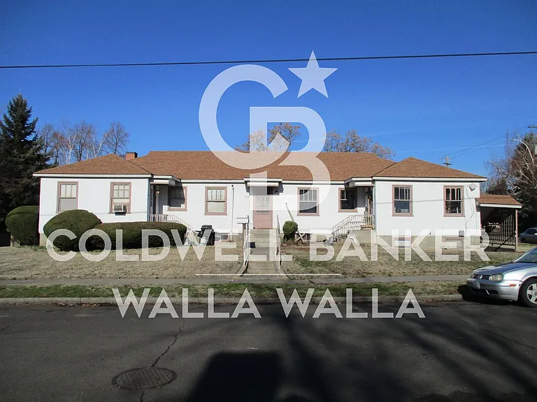 40 S Clinton St — Photo 1