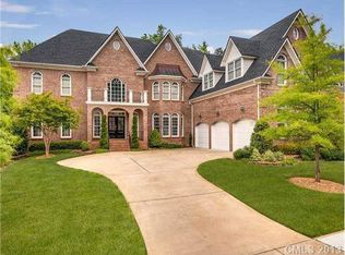 1232 Lost Oak Rd, Charlotte, NC 28270