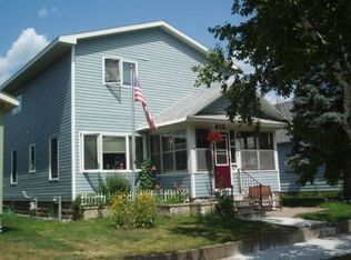 412 E 11th St, Winona, MN 55987