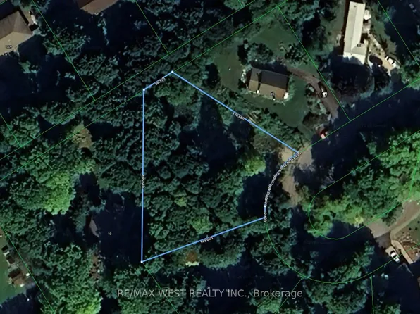 12 Lakeview Cres, Tiny, ON L9M 0B9