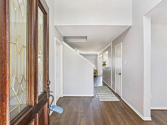 3rd image of 18538 Blanca Springs Ct