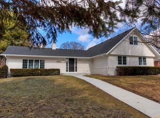 1305 Pleasant Dr, West Des Moines, IA 50265
