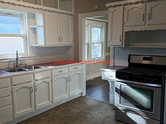 2nd image of 1815 S Evanston Ave