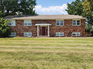 1501 S 2nd St APT 4, Clinton, MO 64735