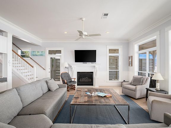 5th image of 2 Hotz Ave