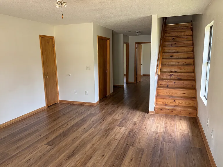 640 Leath St — Photo 8