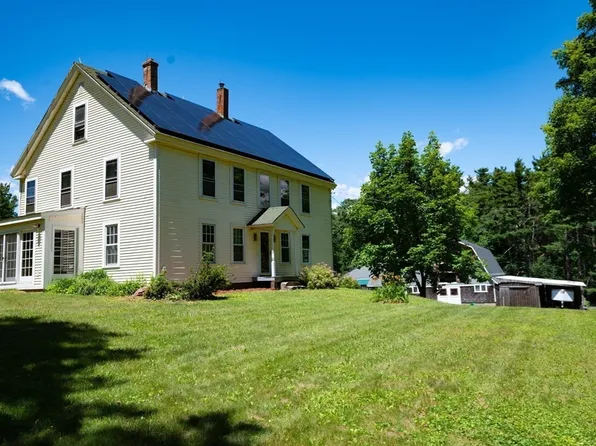 38 Blueberry Hill Rd, New Salem, MA 01355