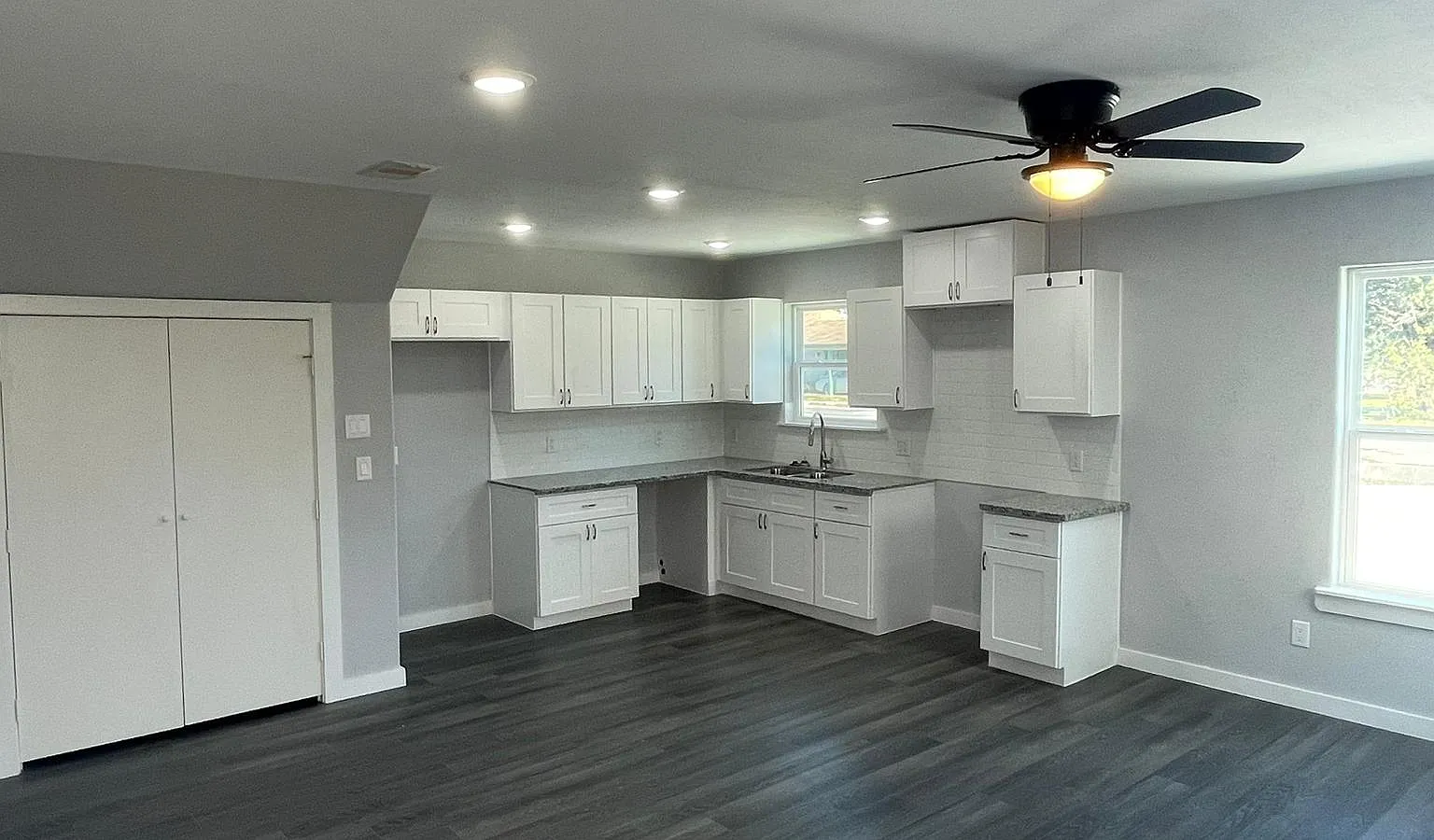3 bed, 1150 sqft, $1,775 — Photo 2