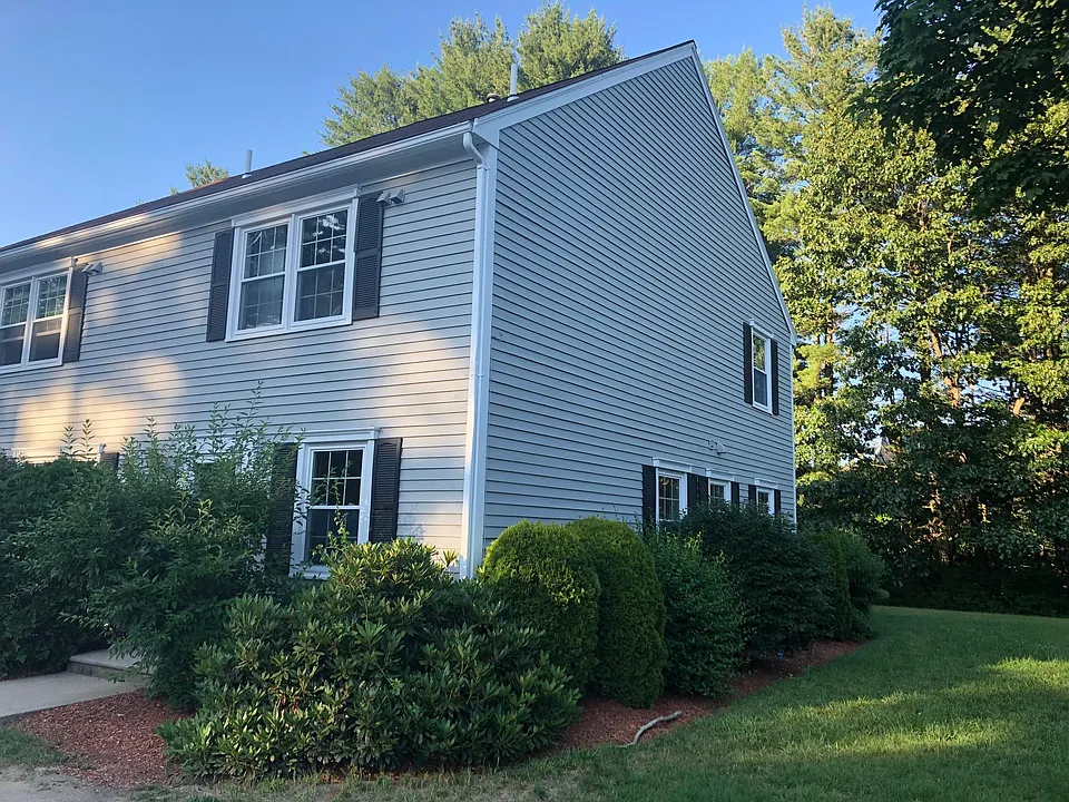 76 Cadogan Way