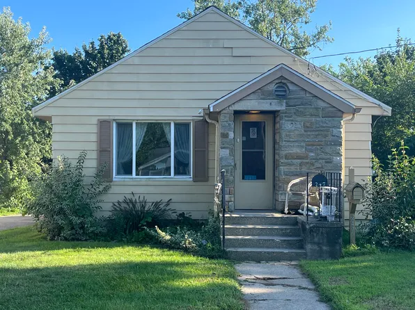 247 Iroquois Ave, Battle Creek, MI 49015