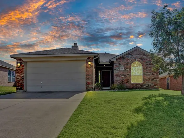 7109 Crenshaw Dr, Benbrook, TX 76126