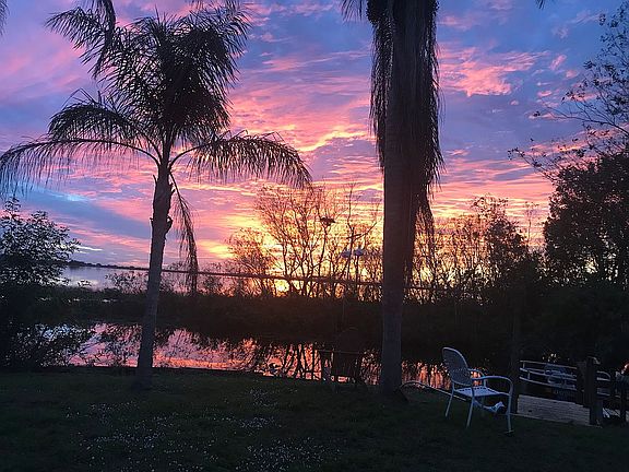 3rd image of 440 Lagoon Ct
