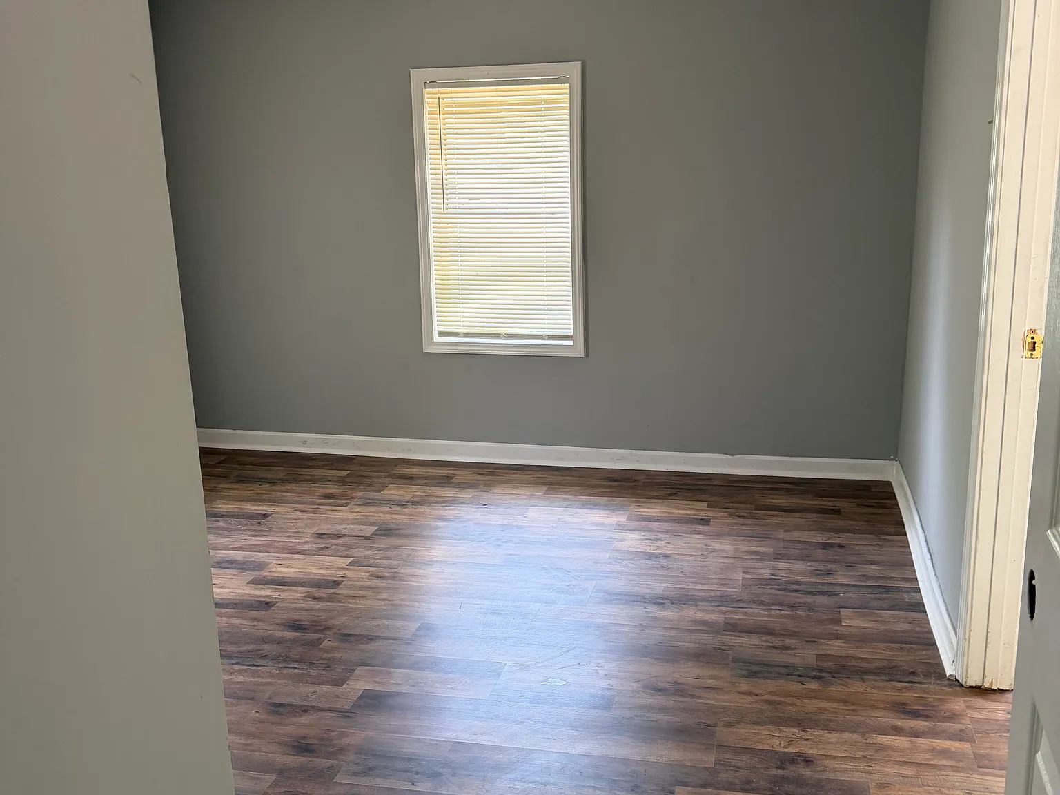 517 Vickerstaff St Auburn al 36832 — Photo 2