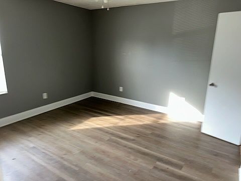 5th image of 2621 Vonoa Dr
