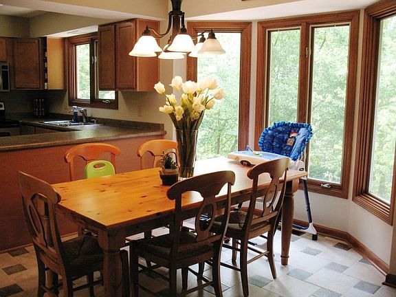 Breakfast Room