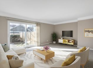 Edgewood Court North, Birmingham, MI 48009