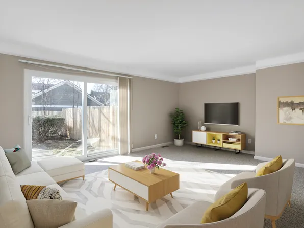 Edgewood Court North, 1700 Grant St #1790, Birmingham, MI 48009