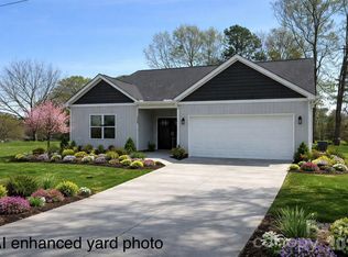 318 Sunrise Cir, Shelby, NC 28150