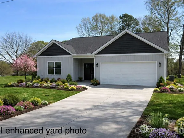 318 Sunrise Cir, Shelby, NC 28150
